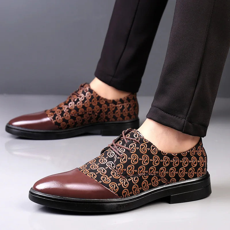 براءات الاختراع والجلود الرجال اللباس أحذية الانزلاق على رجل عارضة أكسفورد الأحذية العلامة التجارية الأخفاف بريق ذكر الأحذية أشار اسم ال

نوع الإغلاق: الانزلاق

اسم القسم: بالغ

عنصر الموضة: بلينغ

الملاءمة: صحيح حسب الحجم

الجنس: النساء

ار Shoes for Men